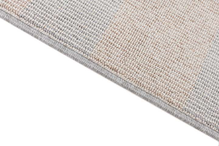 5' 2 x 7' 9 Zoey Rug