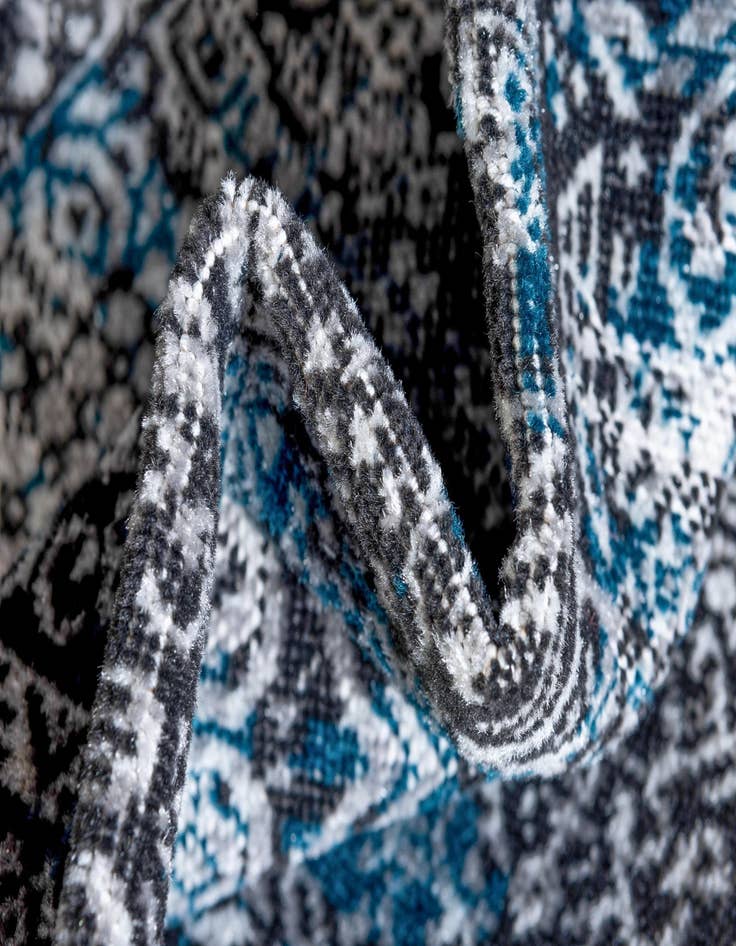 Detail image of 5' x 5' Aarhus Round Rug