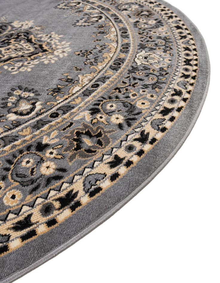 Detail image of 7' 10 x 7' 10 Amaya Round Rug