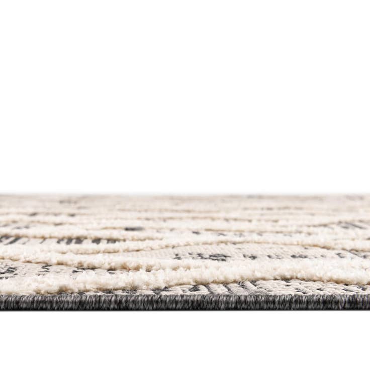 Detail image of 7' x 7' Arlo Round Rug