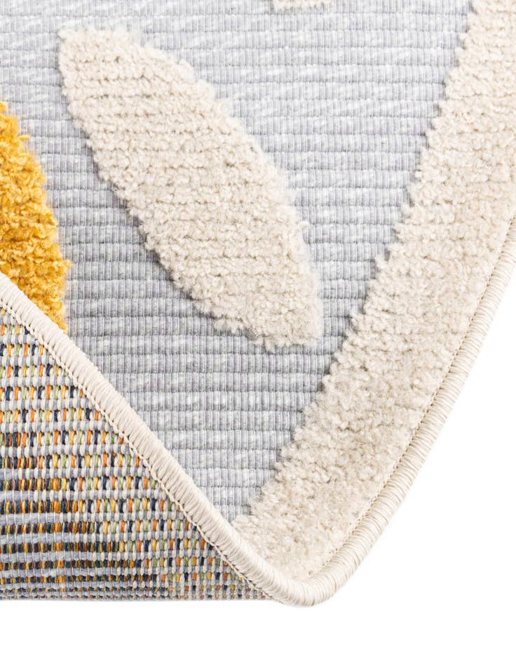 Detail image of 5' 3 x 5' 3 Easy-Clean Aruba Indoor / Outdoor Round Rug