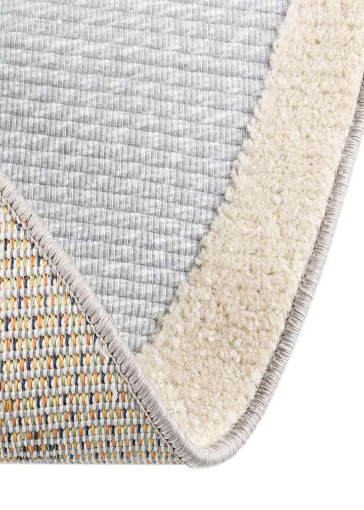 3' 3 x 3' 3 Easy-Clean Aruba Indoor / Outdoor Round Rug