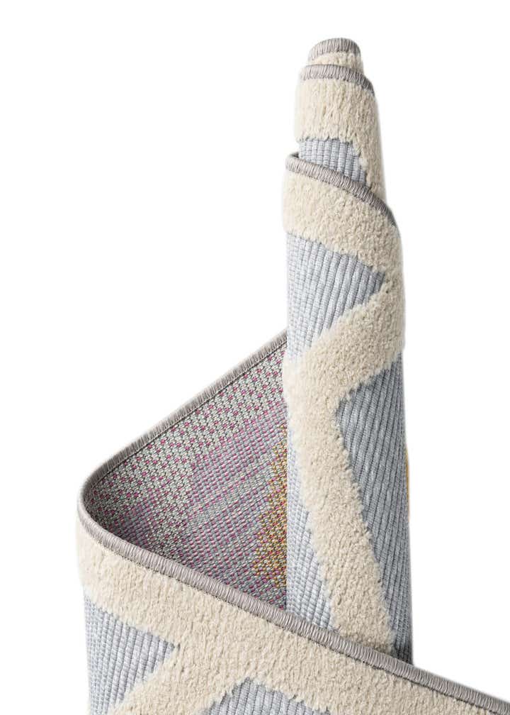 3' 3 x 3' 3 Easy-Clean Aruba Indoor / Outdoor Round Rug