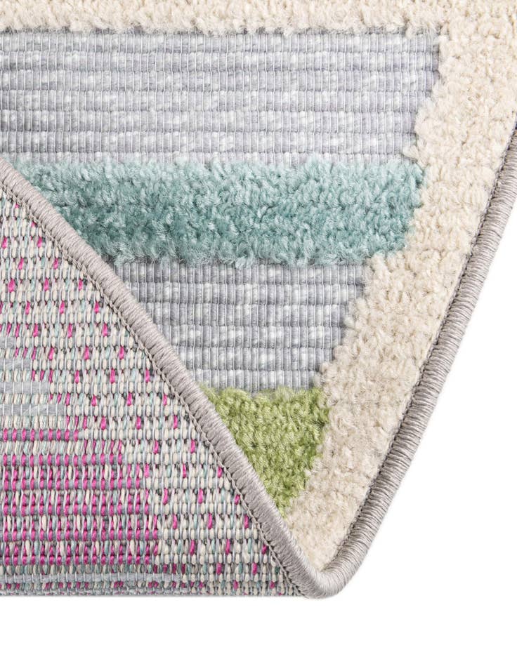 Detail image of 5' 3 x 5' 3 Easy-Clean Aruba Indoor / Outdoor Round Rug