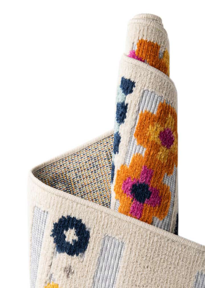5' 3 x 5' 3 Easy-Clean Aruba Indoor / Outdoor Round Rug