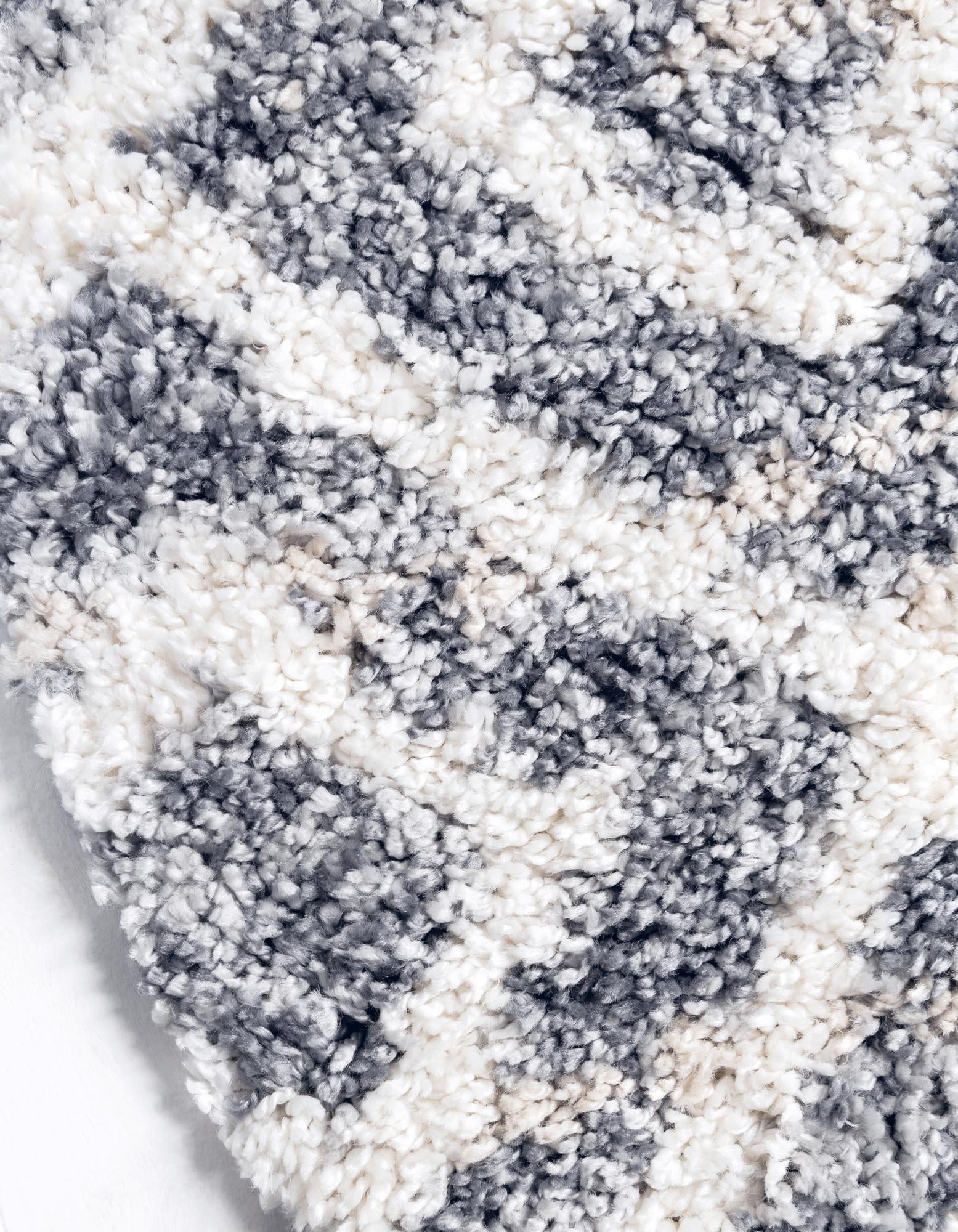 3' 3 x 3' 3 Athena Shag Round Rug