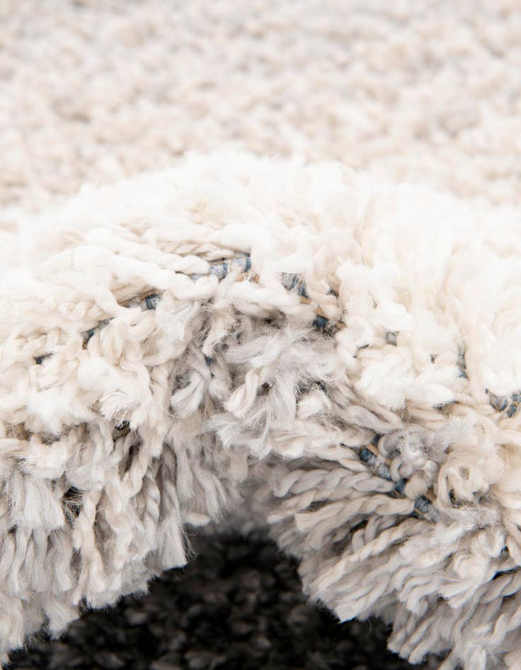 Detail image of 5' x 5' Athena Shag Round Rug