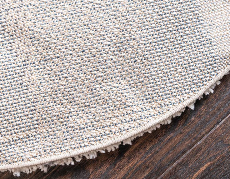 Detail image of 3' 3 x 3' 3 Athena Shag Round Rug