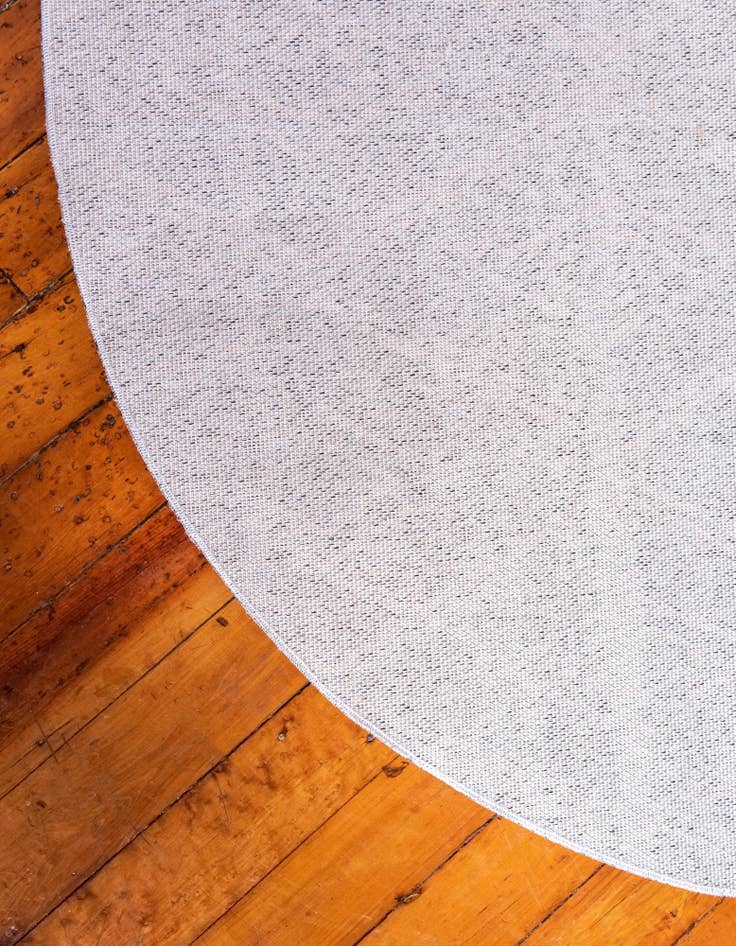 Detail image of 4' 7 x 4' 7 Atlas Round Rug