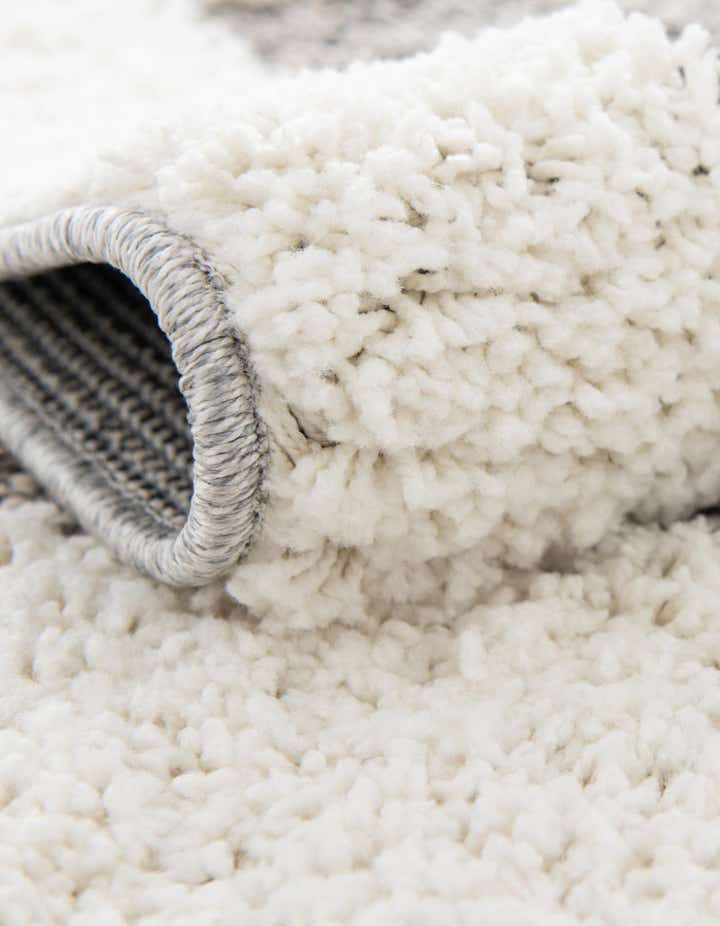 3' 3 x 3' 3 Boho Round Rug