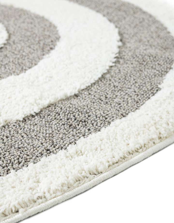 3' 3 x 3' 3 Boho Round Rug