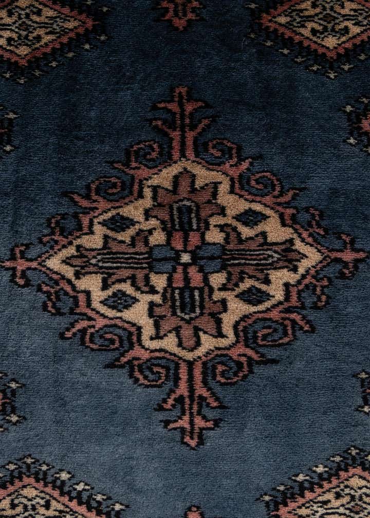2' 6 x 2' 6 Hand Knotted Bokhara Oriental Wool Round Rug