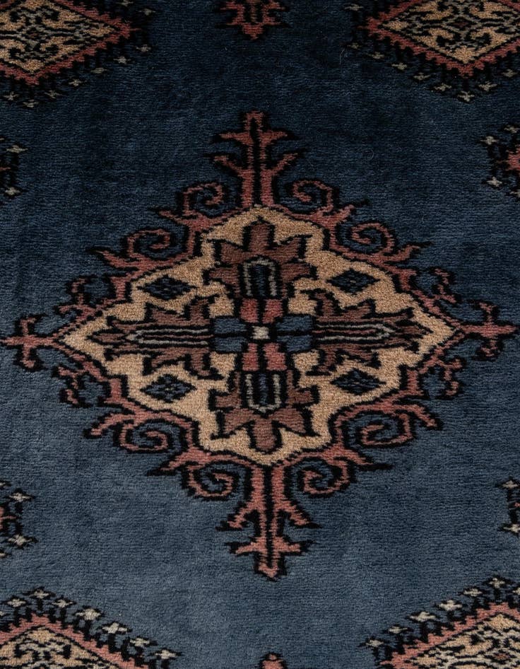 Detail image of 2' 6 x 2' 6 Hand Knotted Bokhara Oriental Wool Round Rug