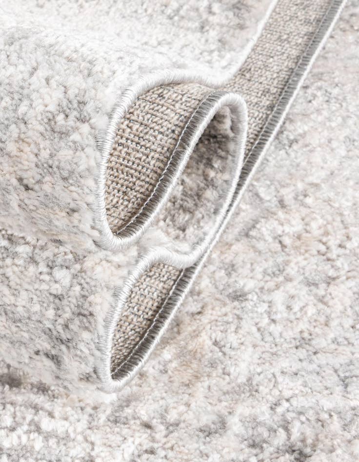 Detail image of 6' x 6' Caspian Round Rug