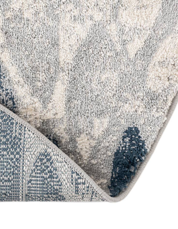 Detail image of 4' x 4' Charleston Round Rug