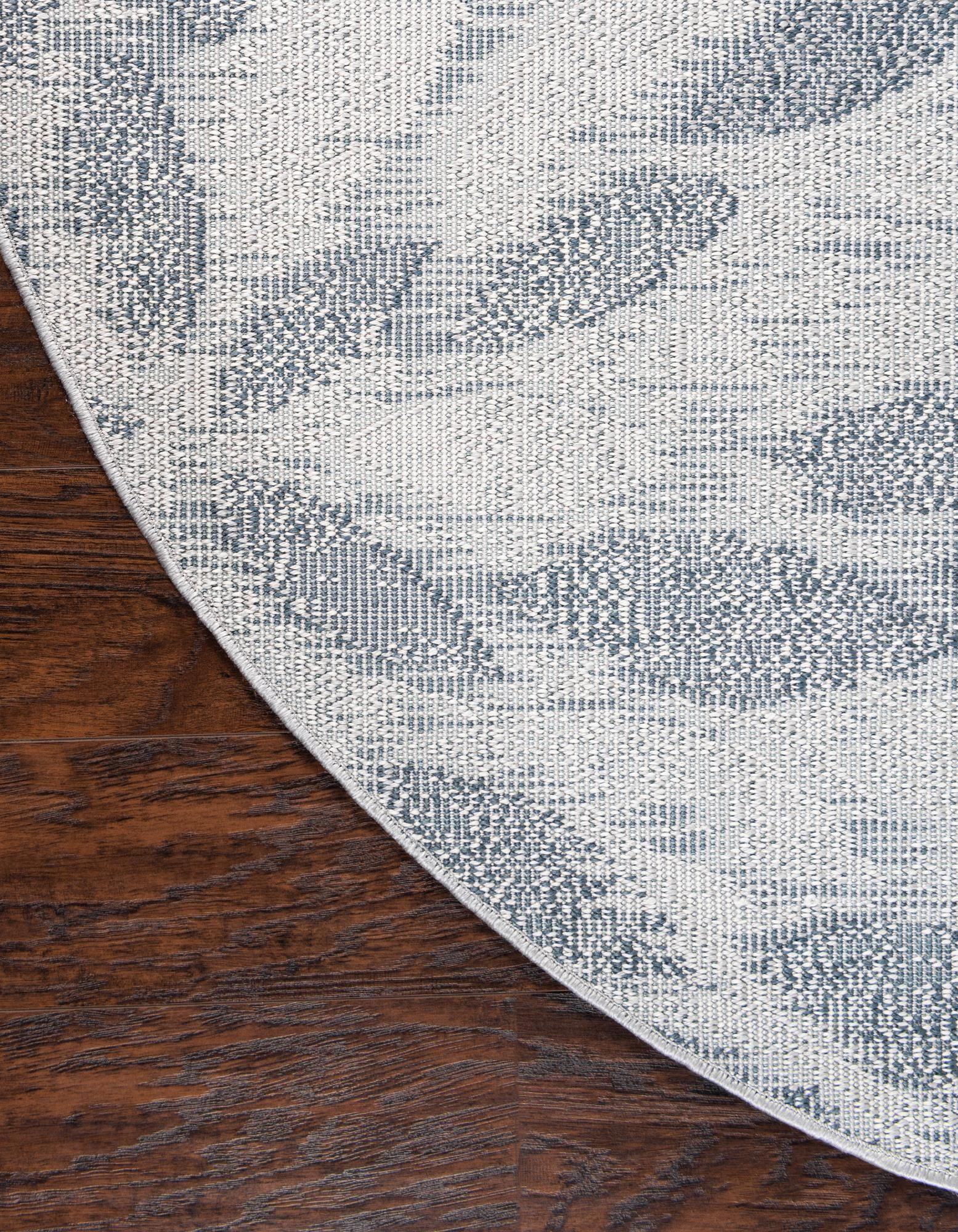 10' 2 x 10' 2 Charleston Round Rug