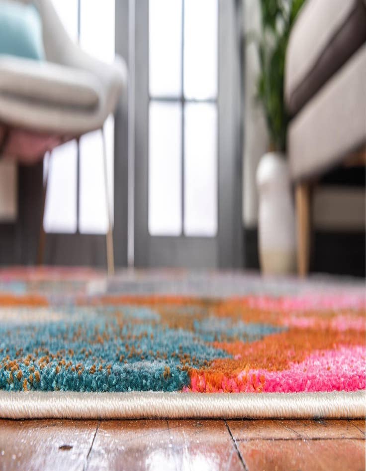 Detail image of 8' x 8' Delilah Round Rug