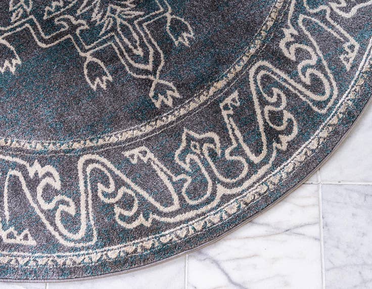 Detail image of 8' x 8' Delilah Round Rug