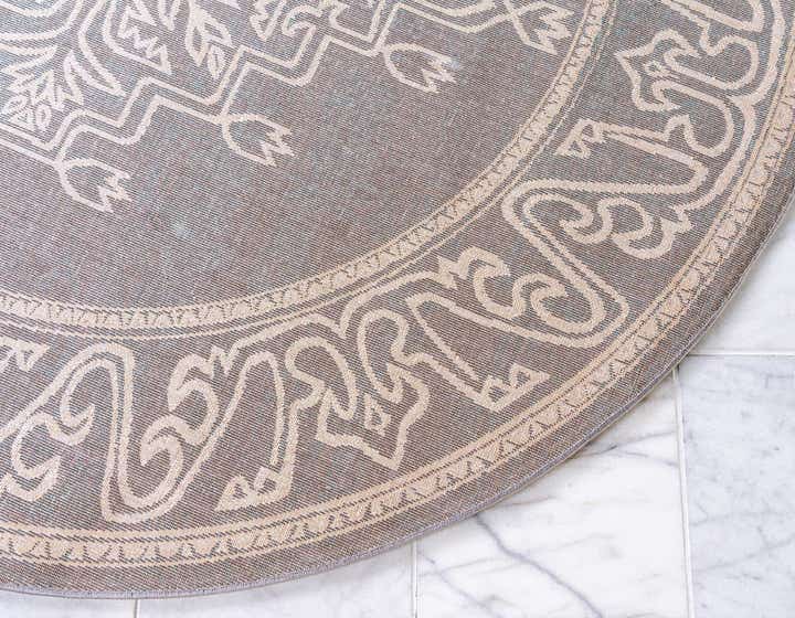 8' x 8' Delilah Round Rug