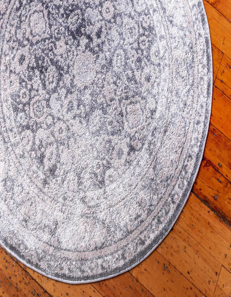 Detail image of 6' x 6' Estate Round Rug