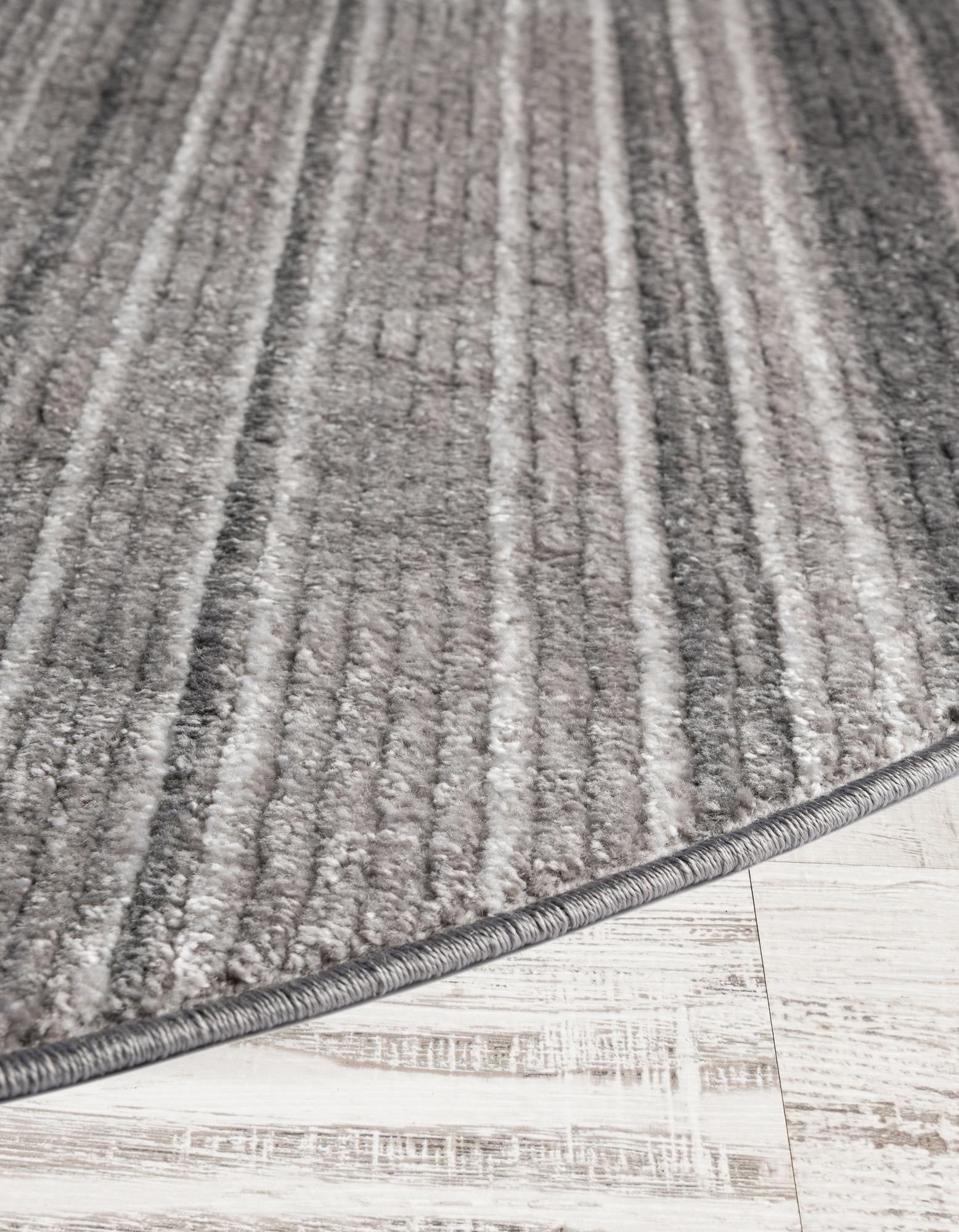 7' 3 x 7' 3 Gemstone Round Rug