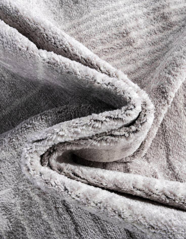 Detail image of 5' 3 x 5' 3 Hanahan Round Rug