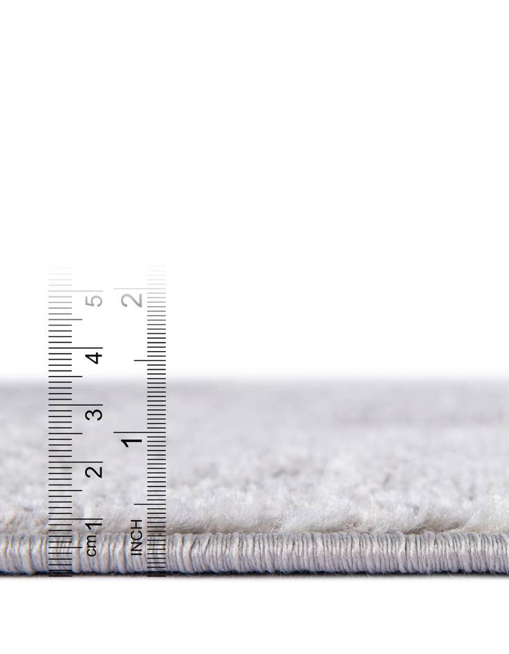 Detail image of 3' x 3' Hanahan Round Rug