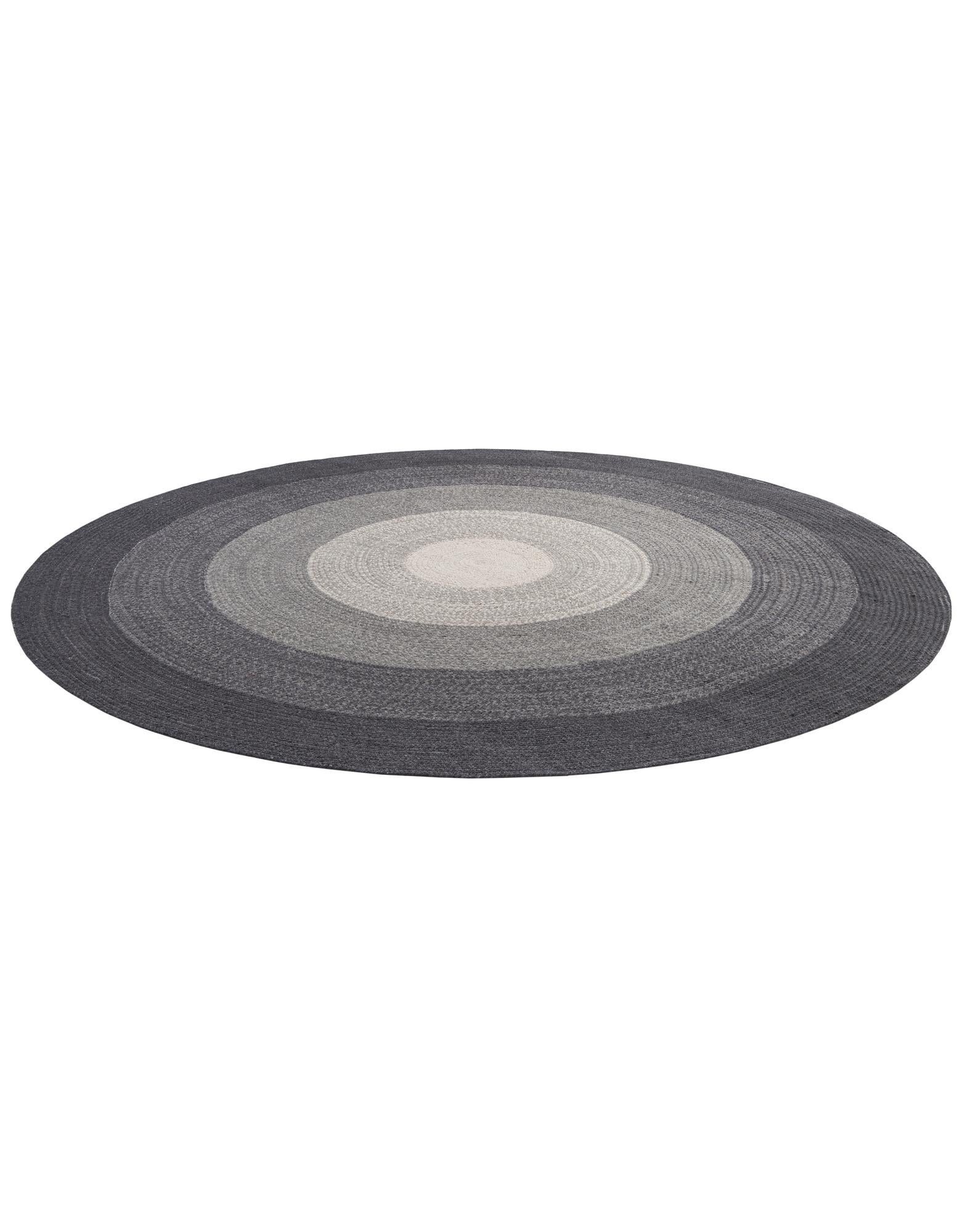7' 10 x 7' 10 Handmade Hand Braided Wool Round Rug