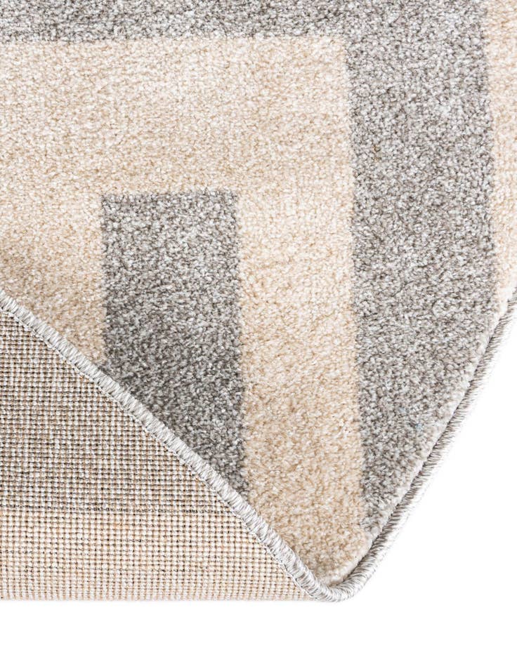 Detail image of 7' 10 x 7' 10 Hera Round Rug