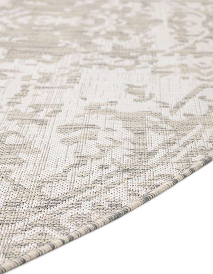 6' 7 x 6' 7 Easy-Clean Jill Zarin Dubai Indoor / Outdoor Round Rug