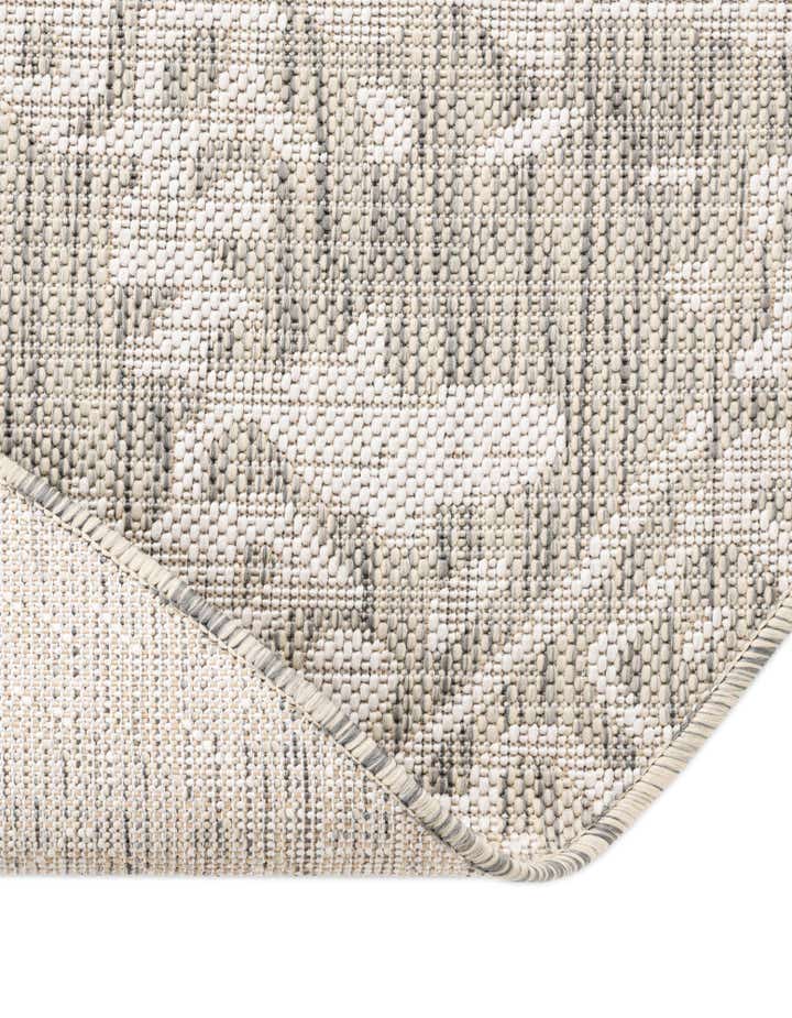 6' 7 x 6' 7 Easy-Clean Jill Zarin Dubai Indoor / Outdoor Round Rug
