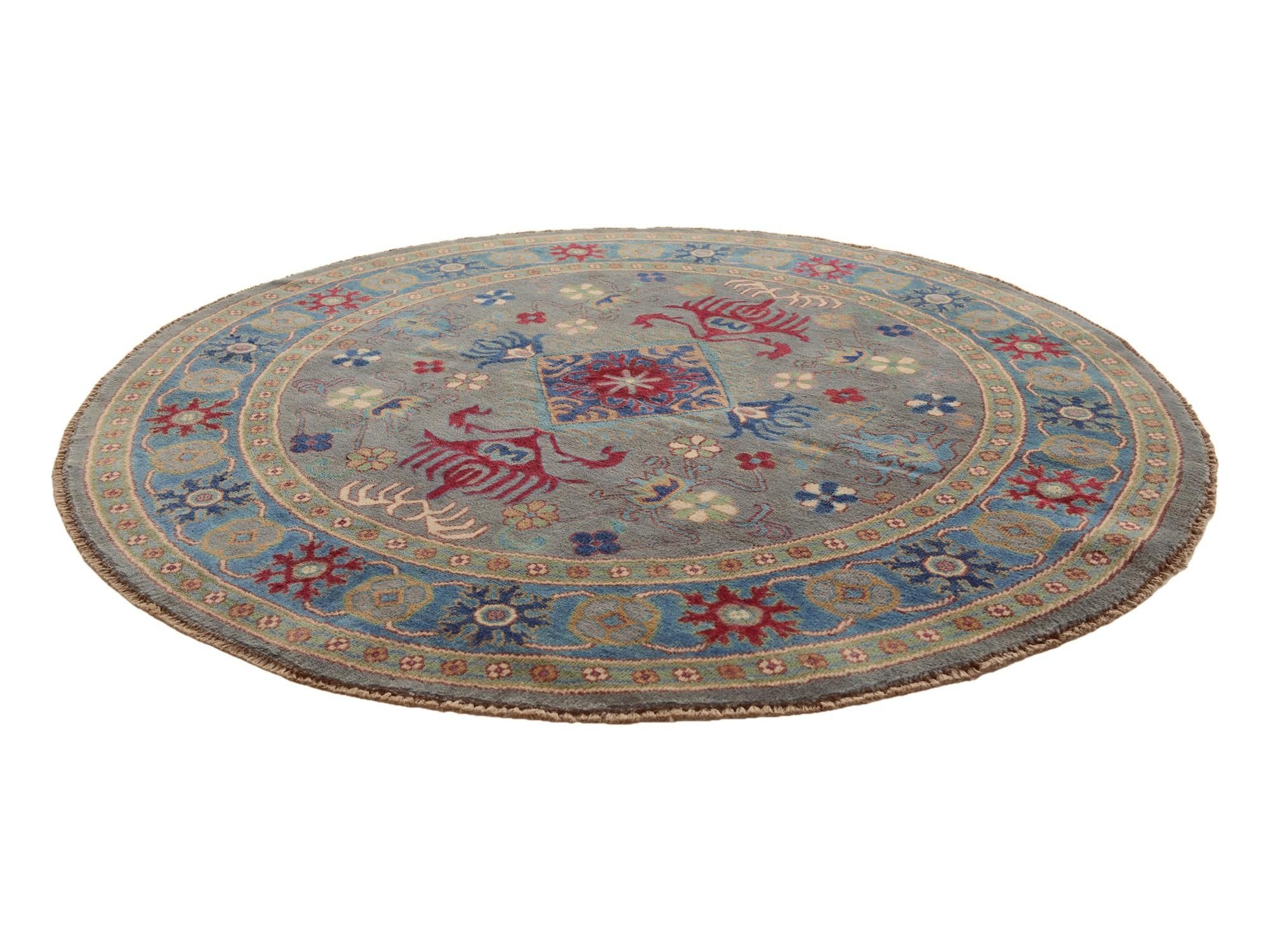5' 9 x 5' 10 Hand Knotted Kazak Round Rug