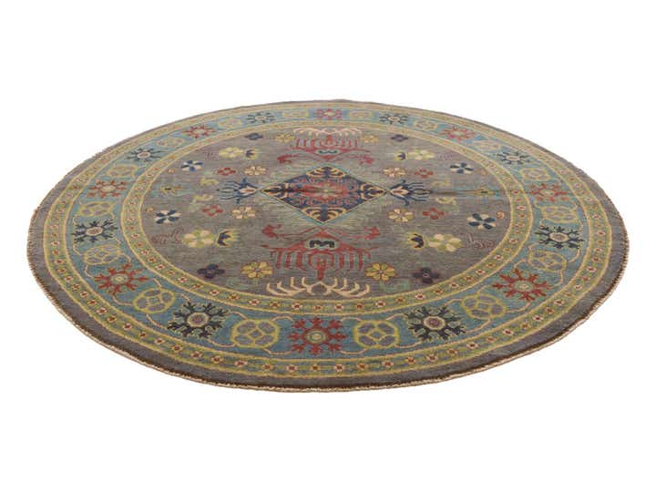 5' 9 x 5' 10 Hand Knotted Kazak Round Rug