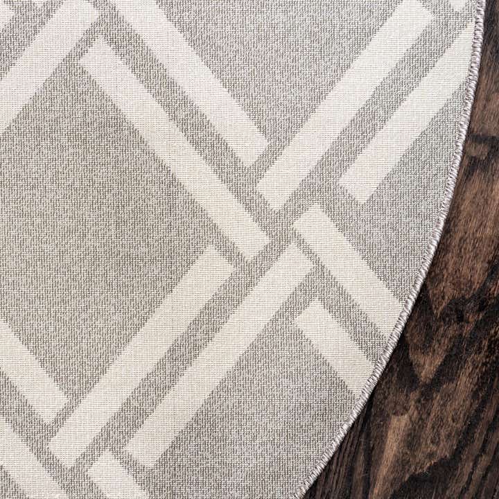 8' x 8' Lattice Round Rug