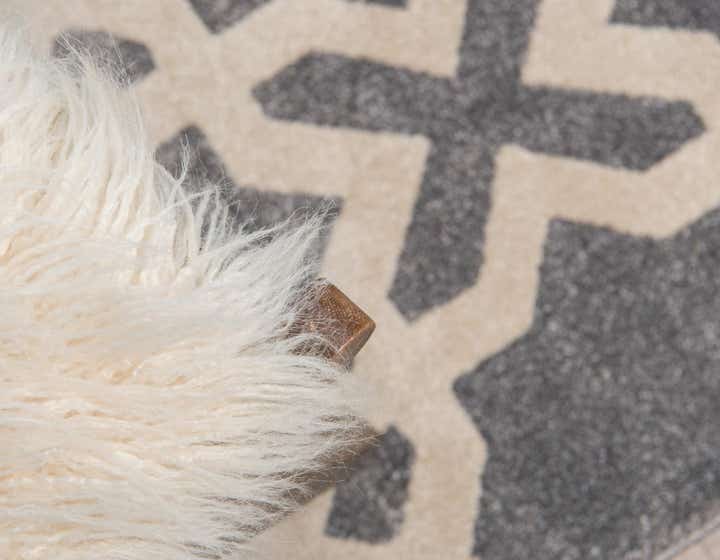 8' x 8' Lattice Round Rug