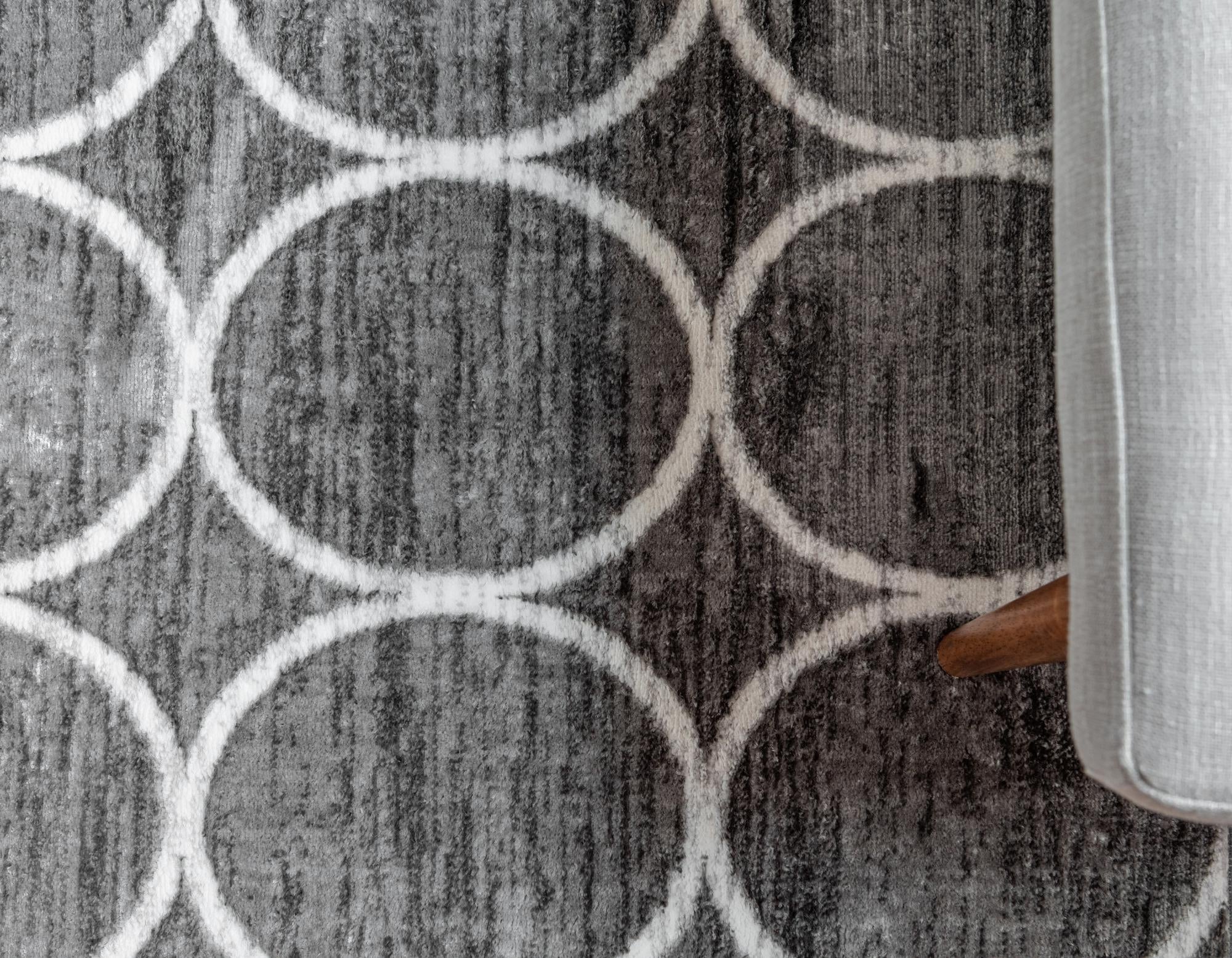 10' x 10' Lattice Trellis Round Rug