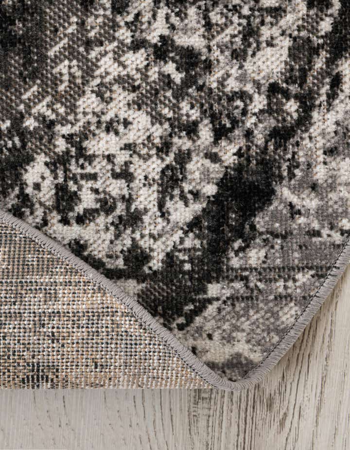 5' 3 x 5' 3 Lucerne Round Rug