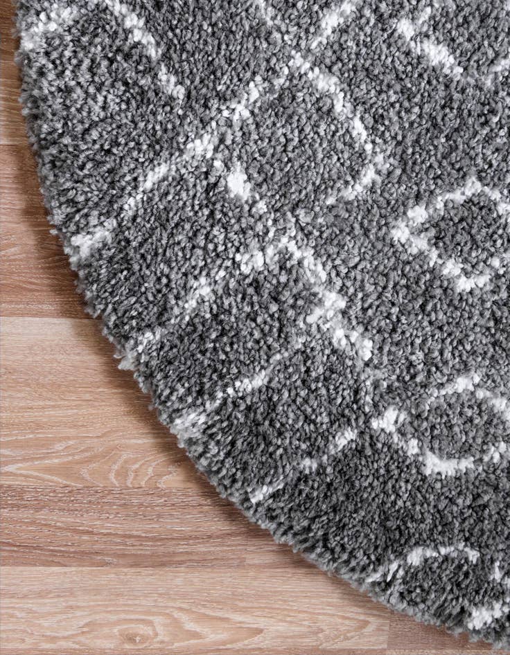 Detail image of 5' x 5' Marrakesh Shag Round Rug