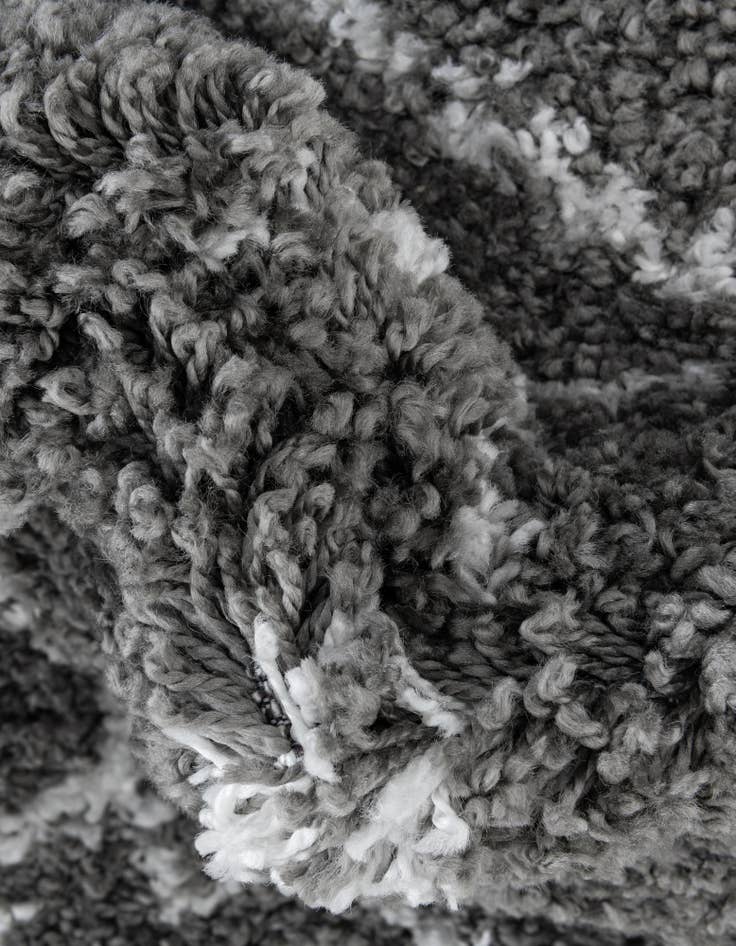 Detail image of 5' x 5' Marrakesh Shag Round Rug