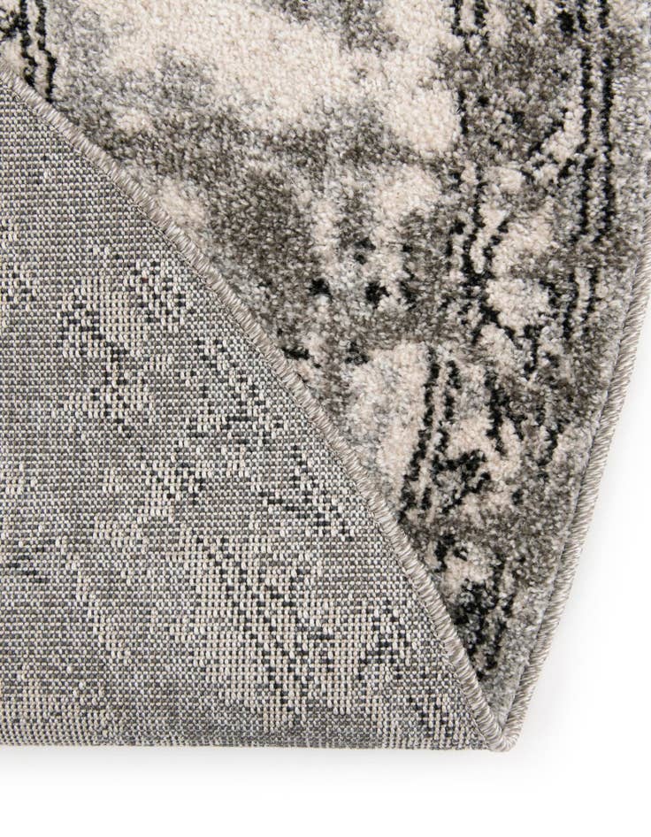 Detail image of 6' x 6' Miranda Round Rug