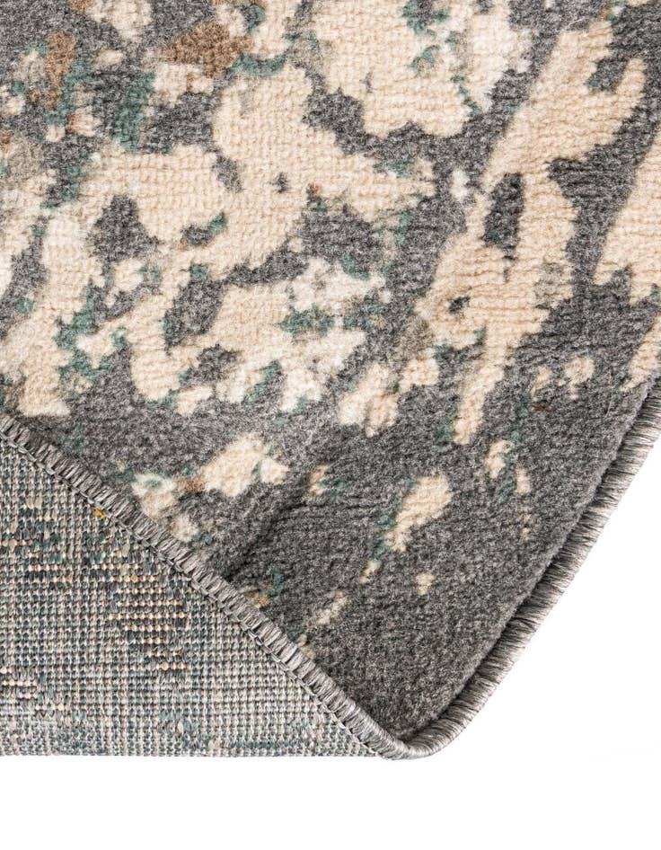 Detail image of 8' x 8' Mojave Round Rug