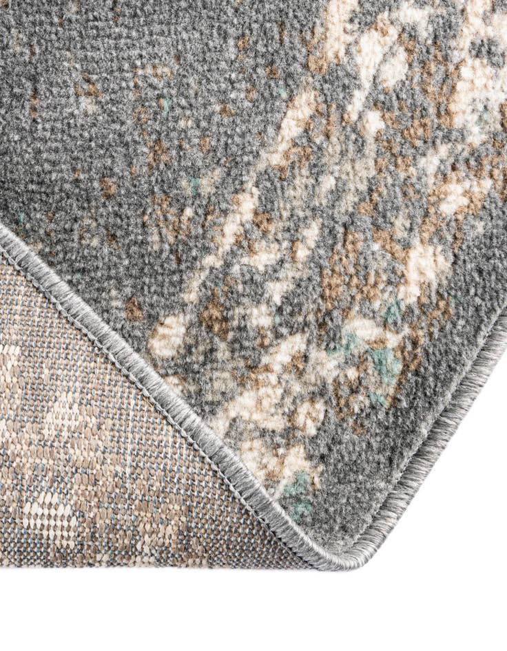 Detail image of 8' x 8' Mojave Round Rug