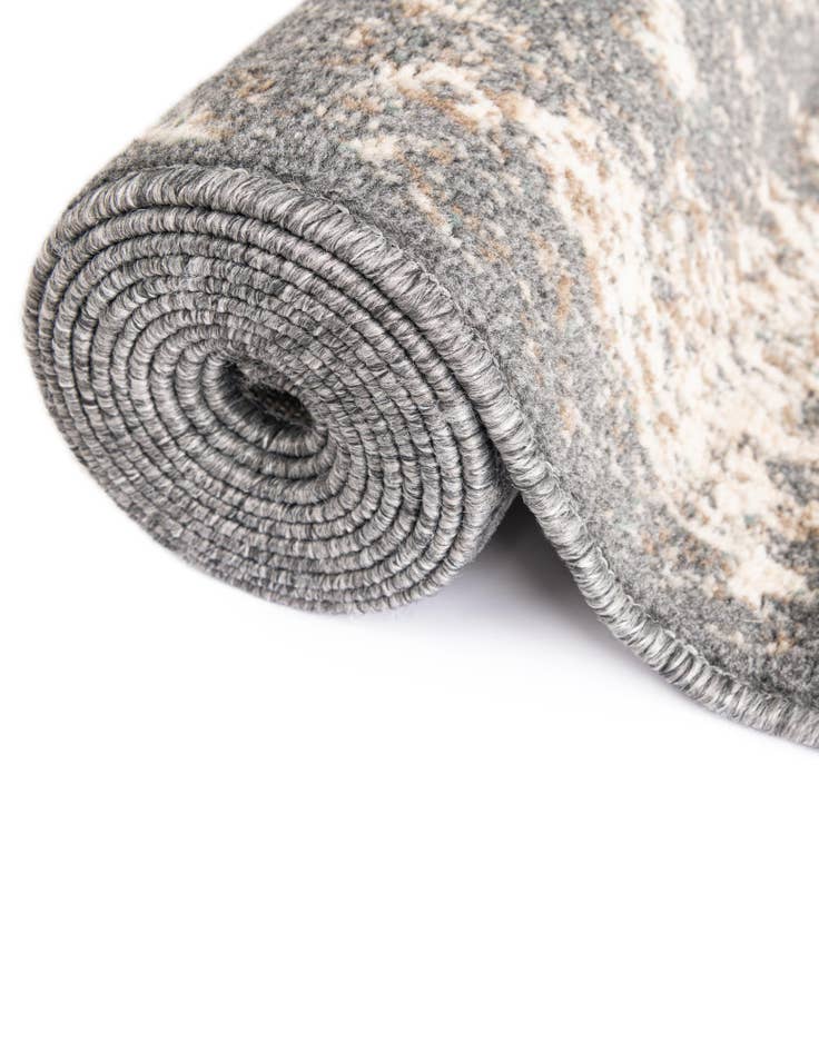 Detail image of 8' x 8' Mojave Round Rug