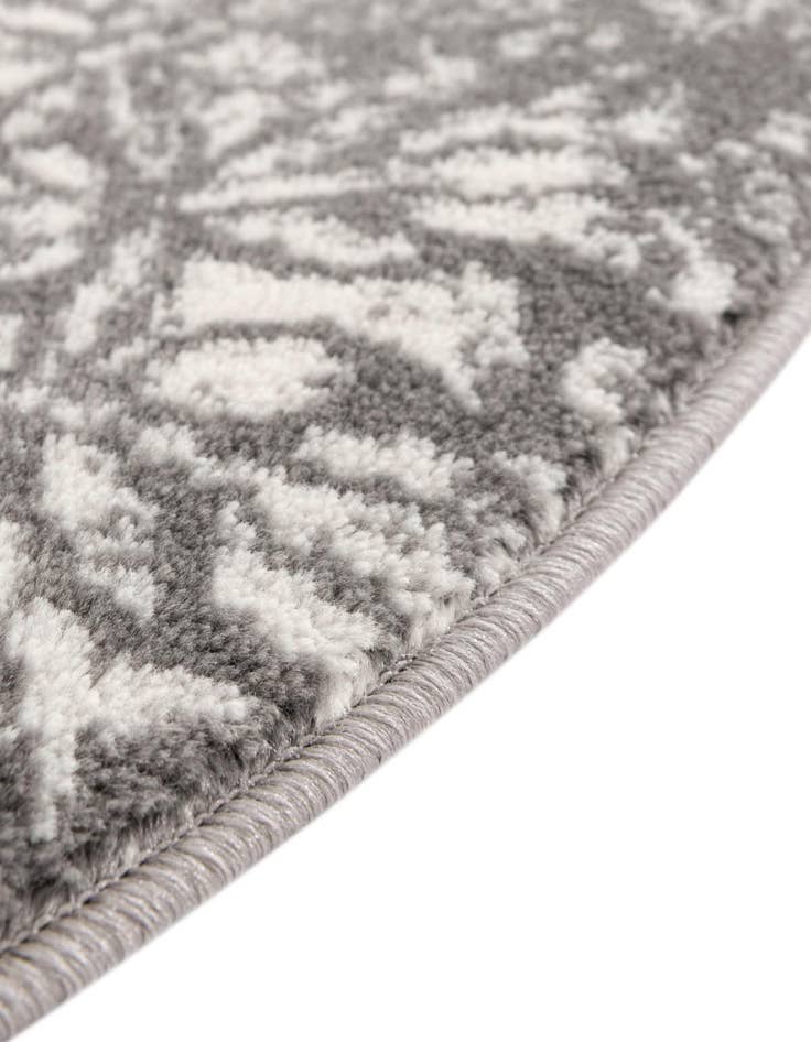 Detail image of 5' 3 x 5' 3 Monaco Round Rug