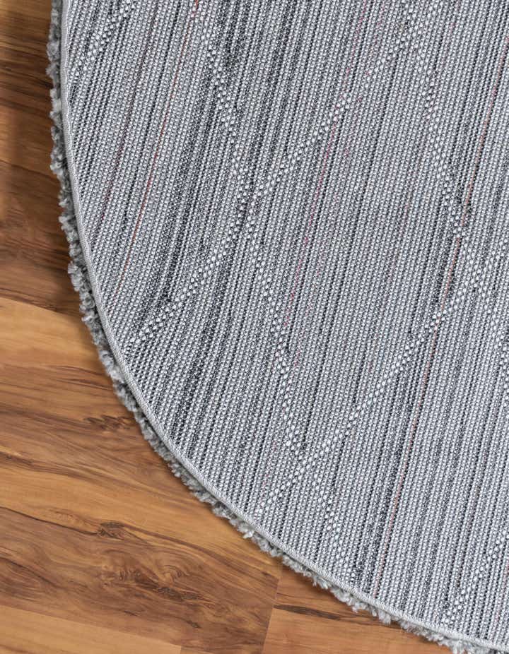 5' 3 x 5' 3 Moroccan Shag Round Rug
