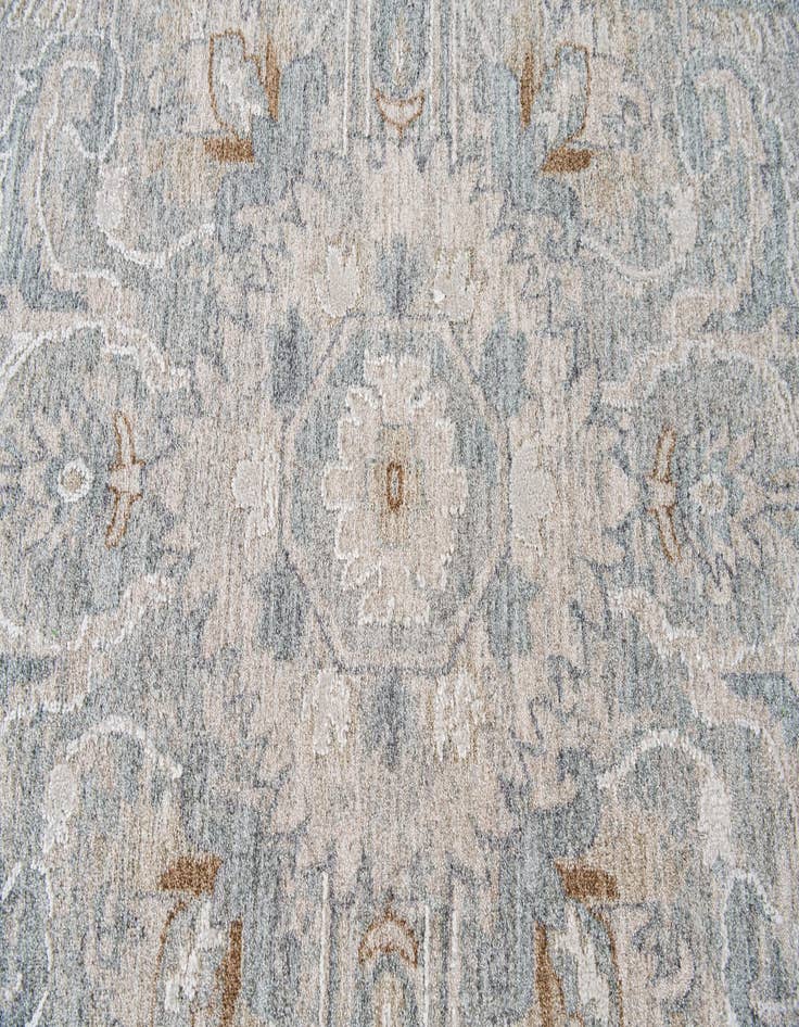 Detail image of 7' 8 x 7' 10 Newport Round Rug