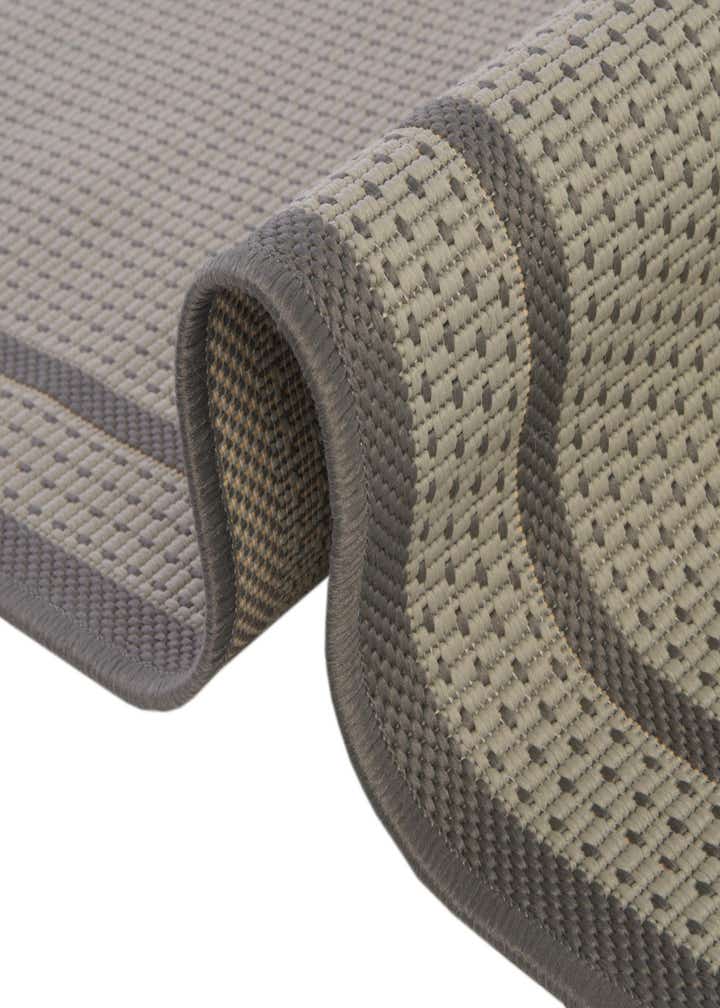 6' x 6' Easy-Clean Border Indoor / Outdoor Round Rug
