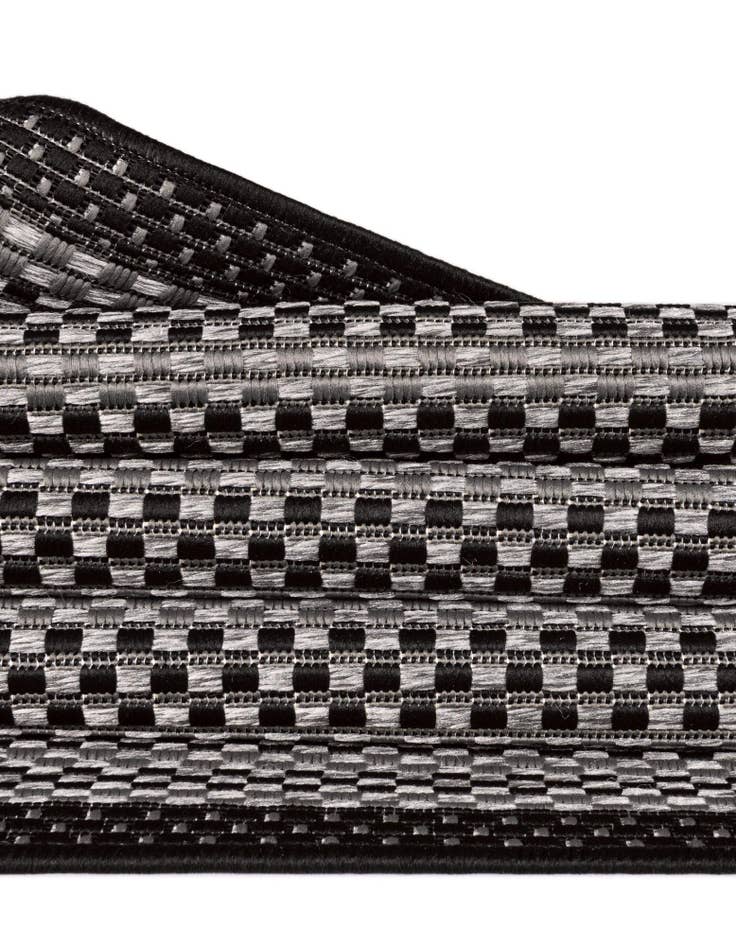 Detail image of 6' x 6' Easy-Clean Border Indoor / Outdoor Round Rug