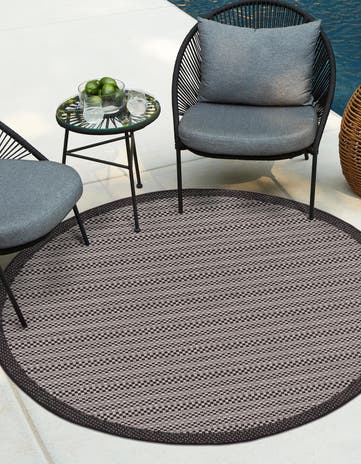 Gray Easy-Clean Border Indoor / Outdoor Round Rug