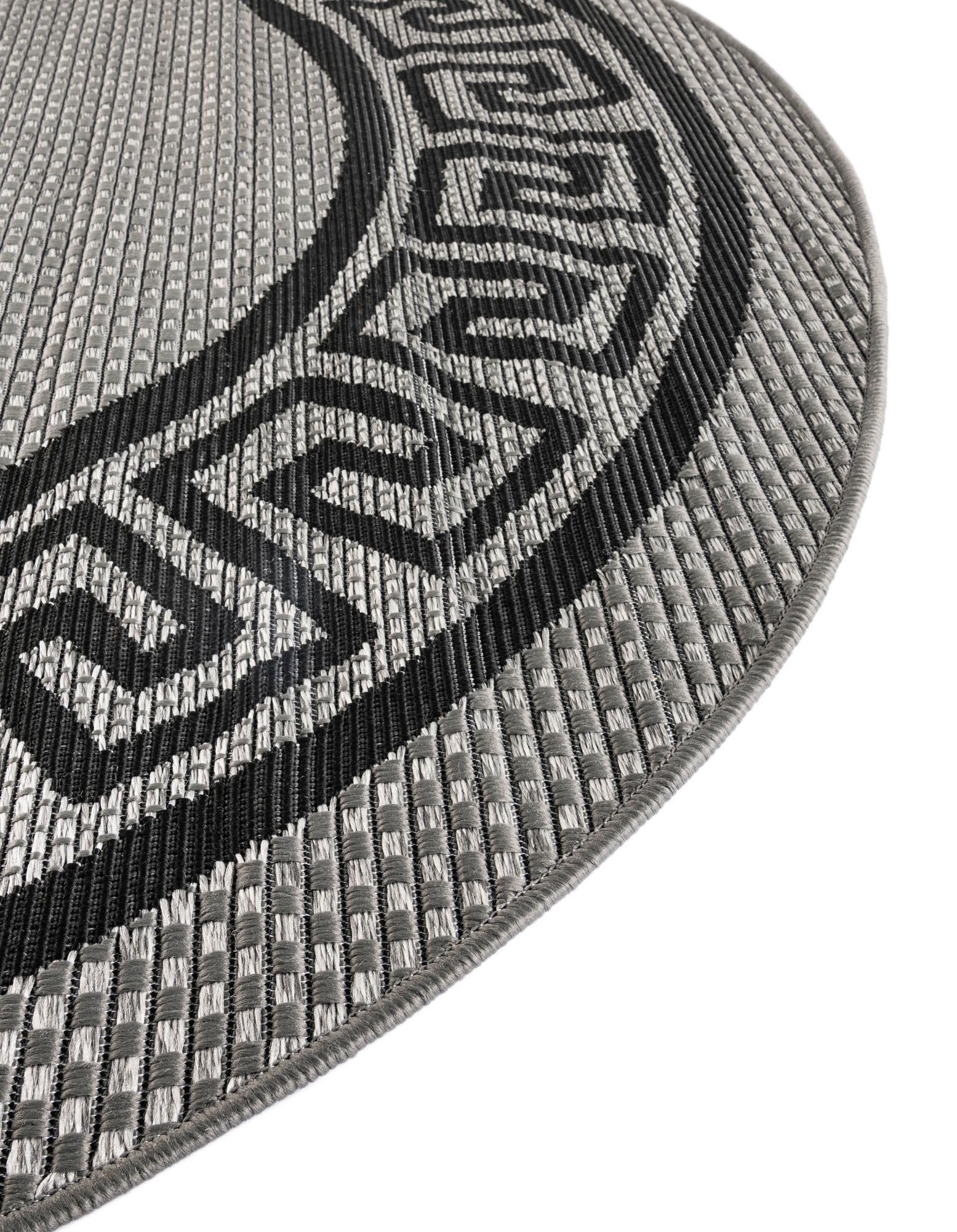 6' x 6' Easy-Clean Border Indoor / Outdoor Round Rug